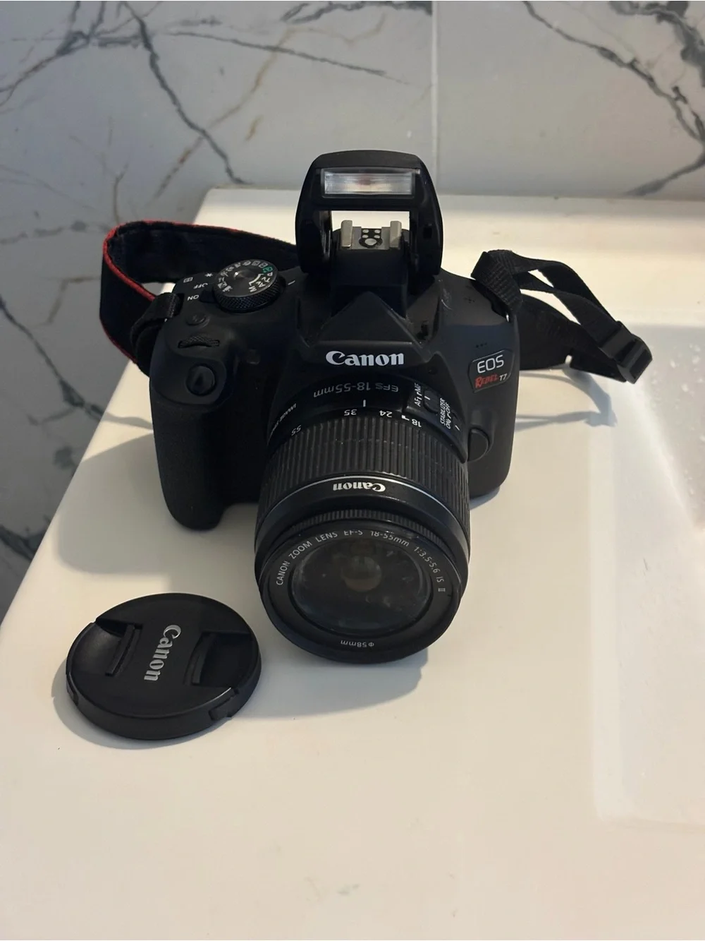 Canon EOS Rebel T7 DSLR Camera EF-S 18-55mm f/3.5-5.6 IS I|